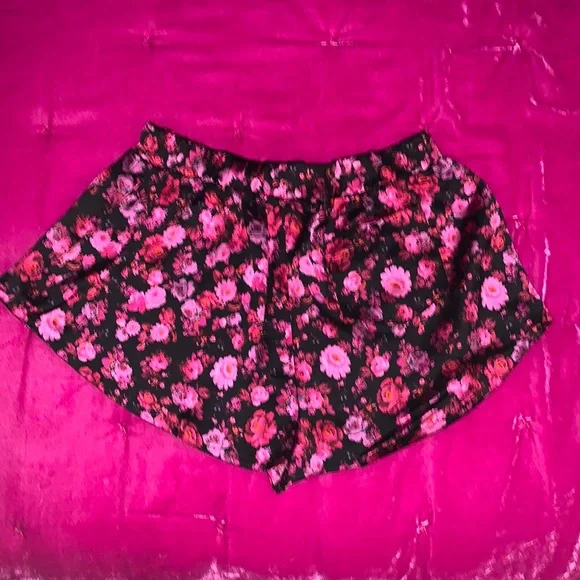 Love and Lemons Lola short XS - Picture 5 of 7